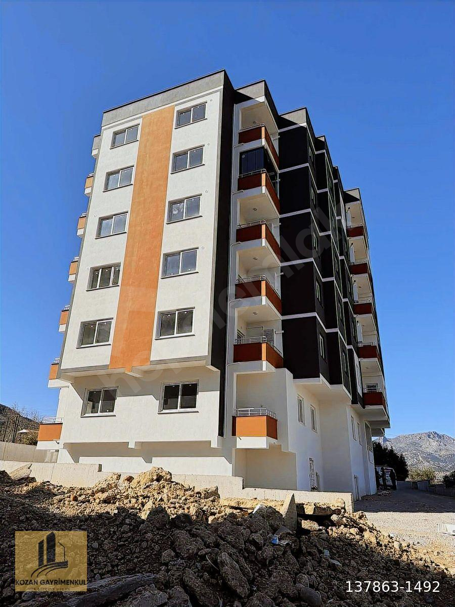 KOZAN GAYRİMENKULDEN ÜNİVERSİTE CİVARINDA SATILIK 2+1