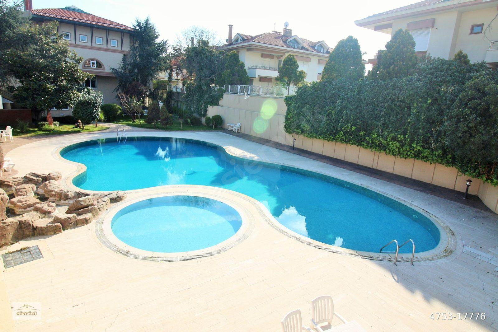 GÜNYÜZÜ EMLAKTAN FLORYA BUTİK SİTE'DE KİRALIK FULLYAPILI DUBLEKS