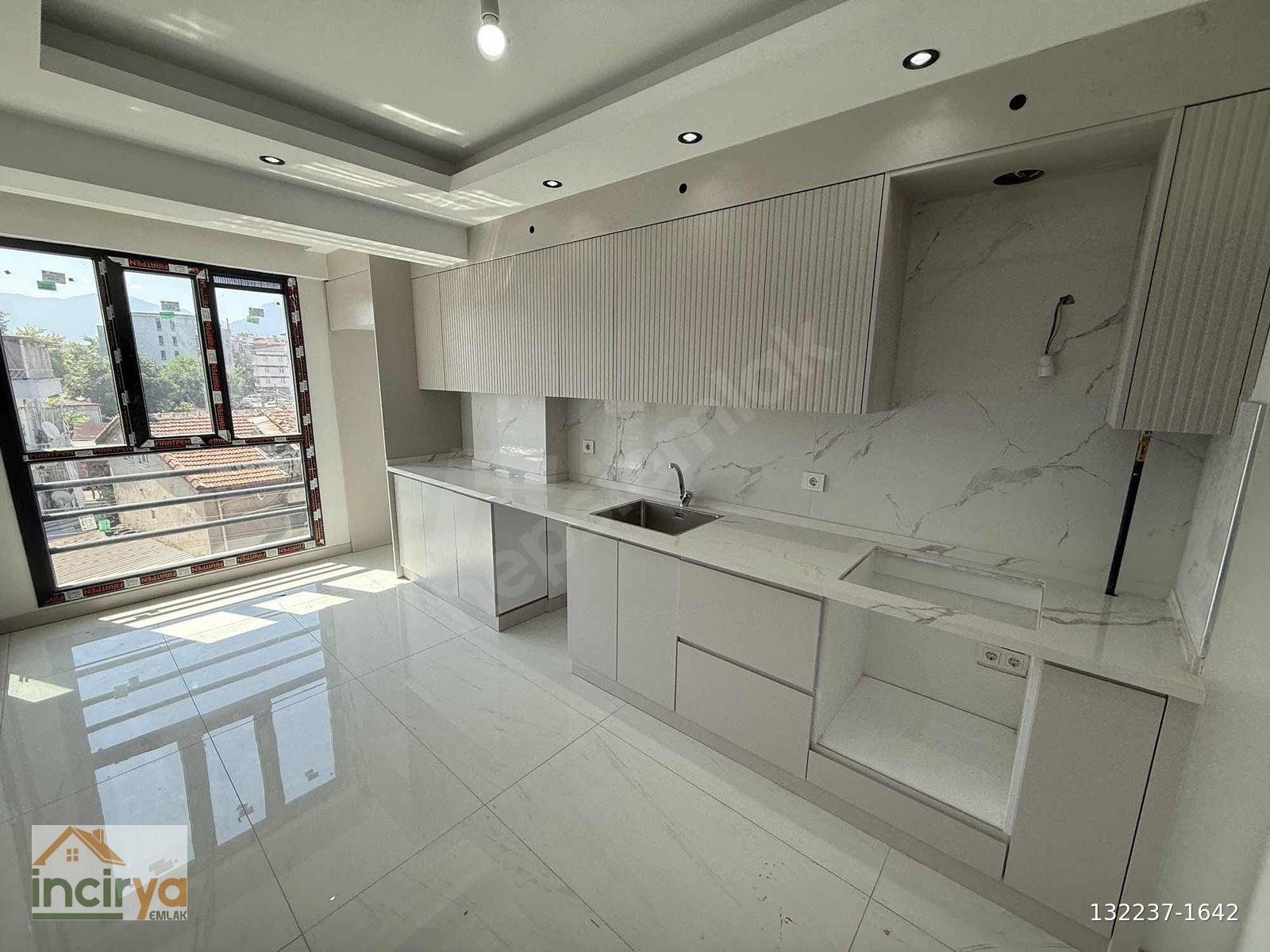TOPRAKLIK'TA SIFIR 2+1 110M² BALKONLU ASANSÖRLÜ SATILIK DAİRE