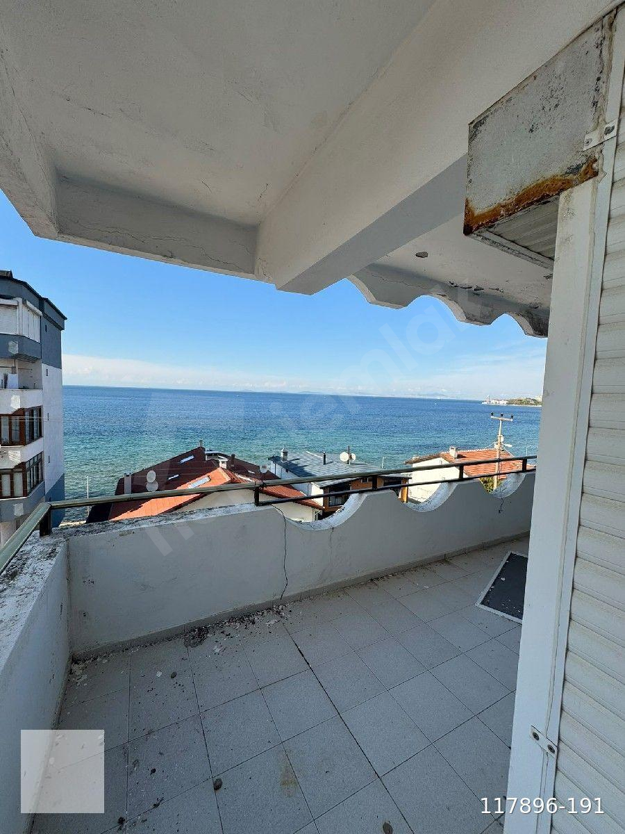 ÇINARCIK ÇAMLIKTA ANACADEDE DENİZE SIFIR MANZARA 2 KAT 3+1 ASANSÖRLÜ 140 M² DAİREMİZ 25000 TL KİRALI