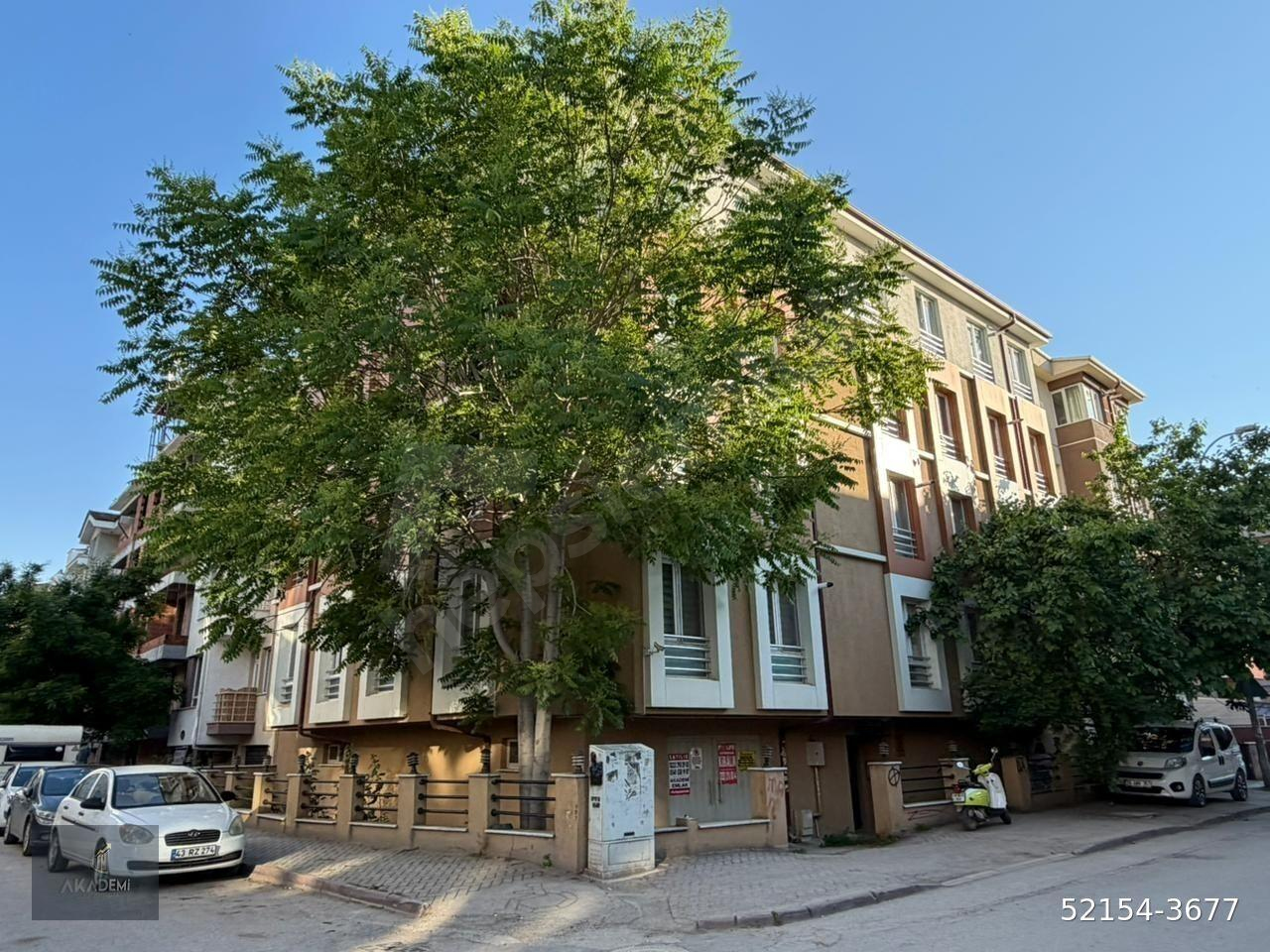 *** FİYAT DÜŞTÜ ***ARA KAT ASANSÖRLÜ BAKIMLI SATILIK 1+1