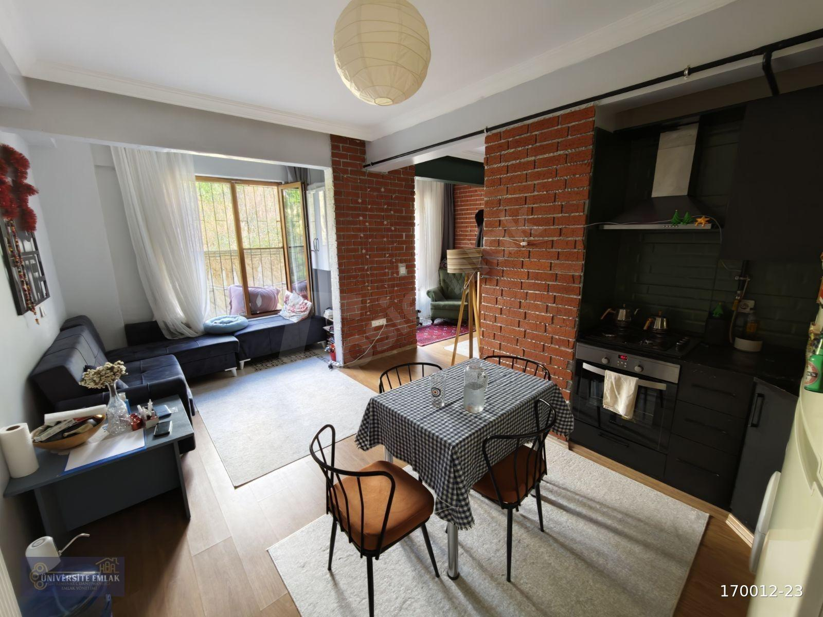 DÜZCE ÜNİVERSİTESİ VE HASTANE YANI SATILIK EŞYALI TASARIM DAİRE