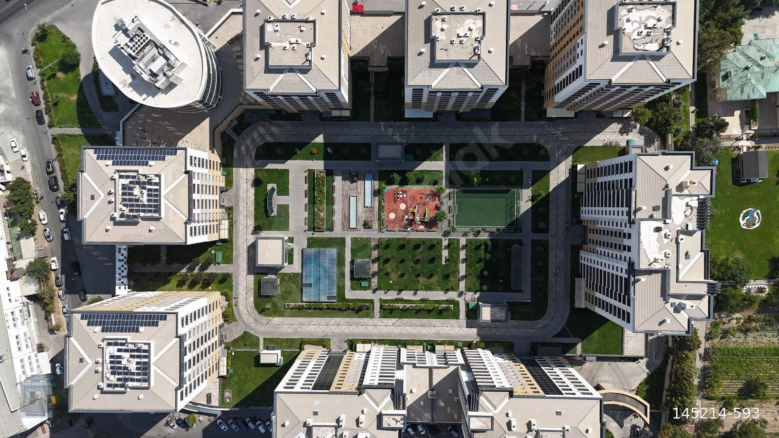 1 EMLAK da SİTE İÇİ-HAVUZ-FITNES-KAPALI OTOPARK-GÜVENLİK-4+1
