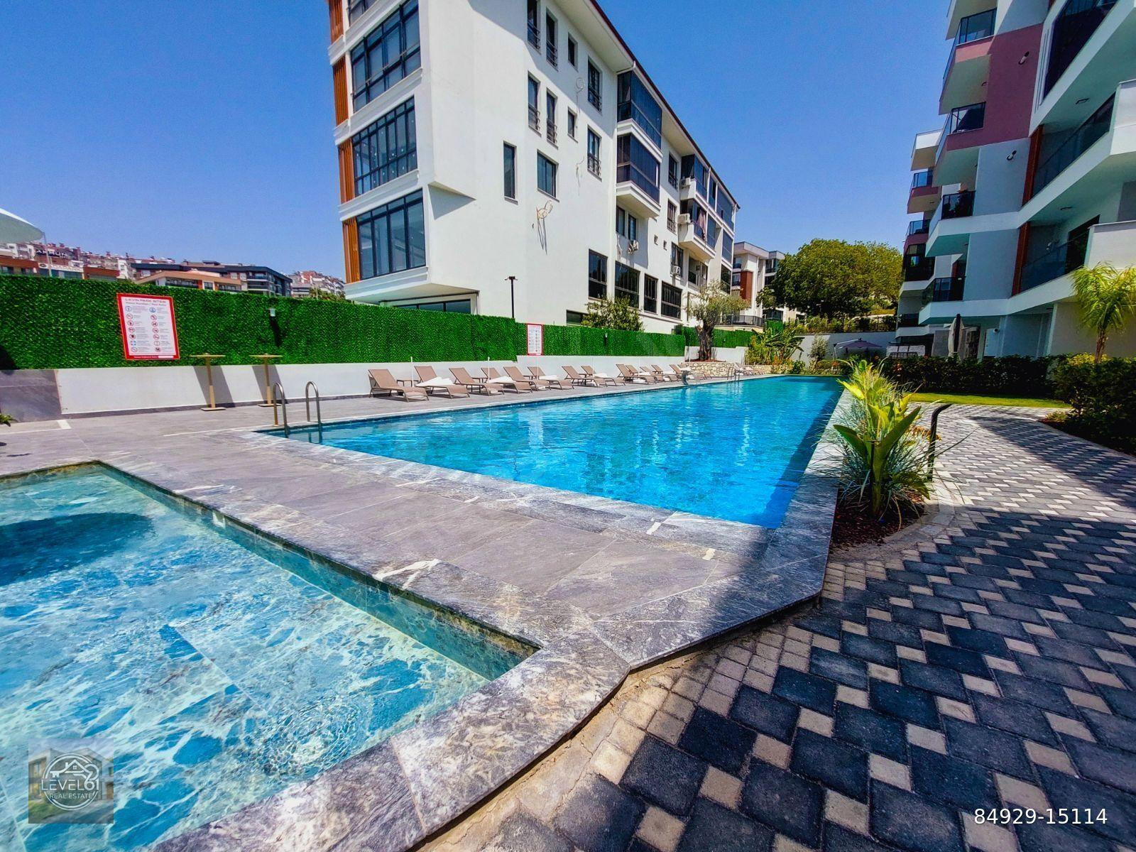 OTOGAR ARKASINDA LÜKS SİTE İÇERİSİNDE ÇİFT BANYO GENİŞ 1+1 DAİRE