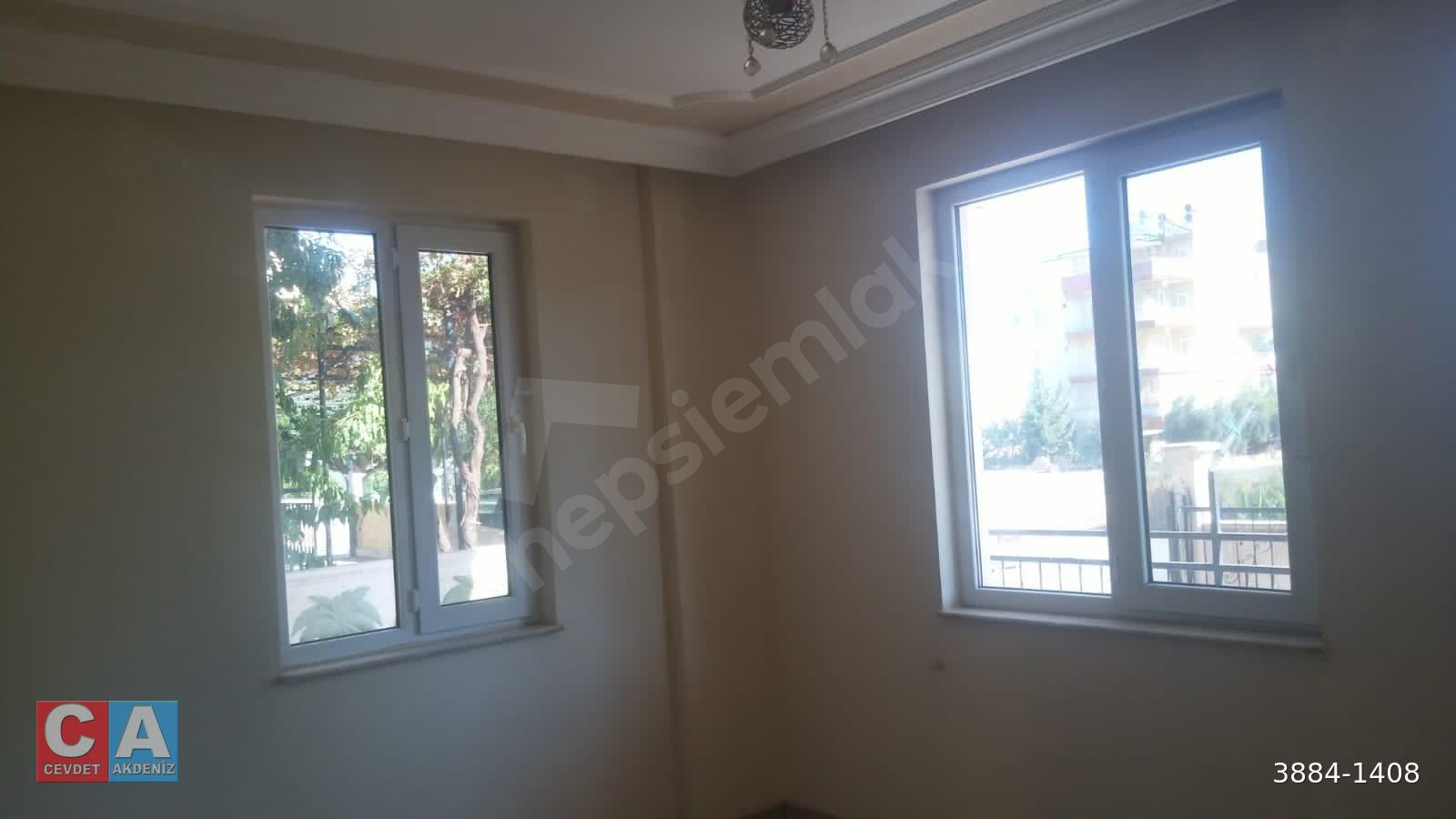 ANTALYA VARSAK AYDOĞMUŞTA SATILIK AYRI MUTFAK 1+1GİRİŞ DAİRE