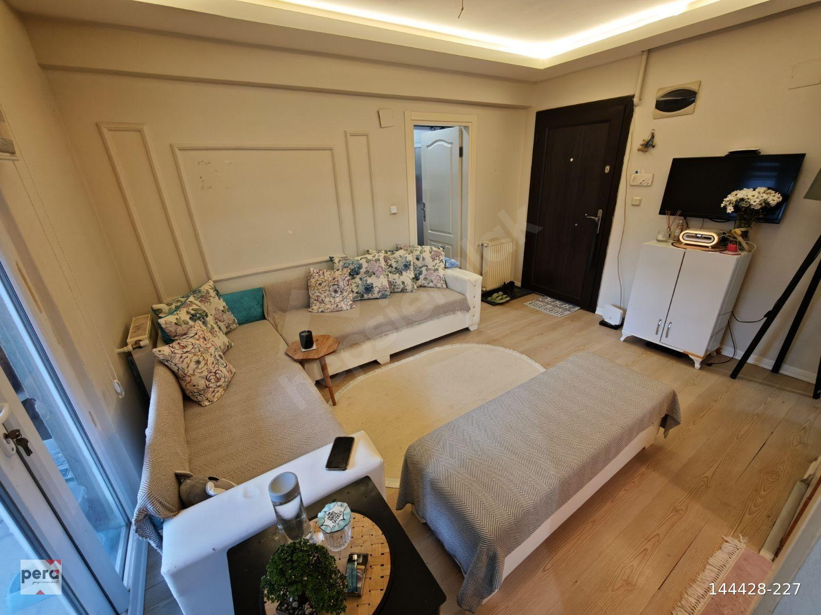 PERA'DAN Mülkiyetli 2+1 Ara Kat Cazip Konumda Yatırımlık Daire