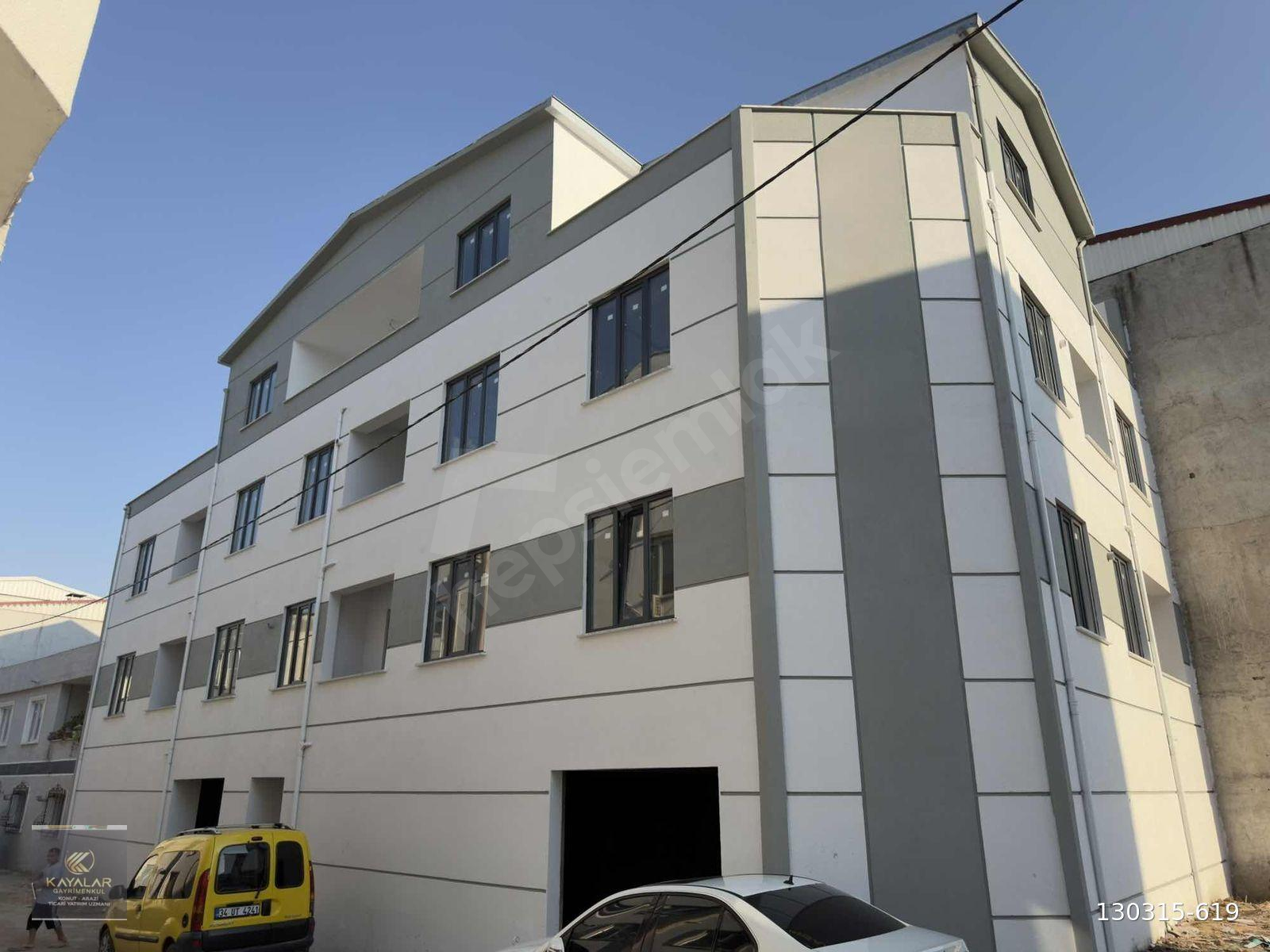 KAYALARDAN 2+1 TOKİYE YAKIN KULLANIŞLI LÜKS ARAKAT DAİRE