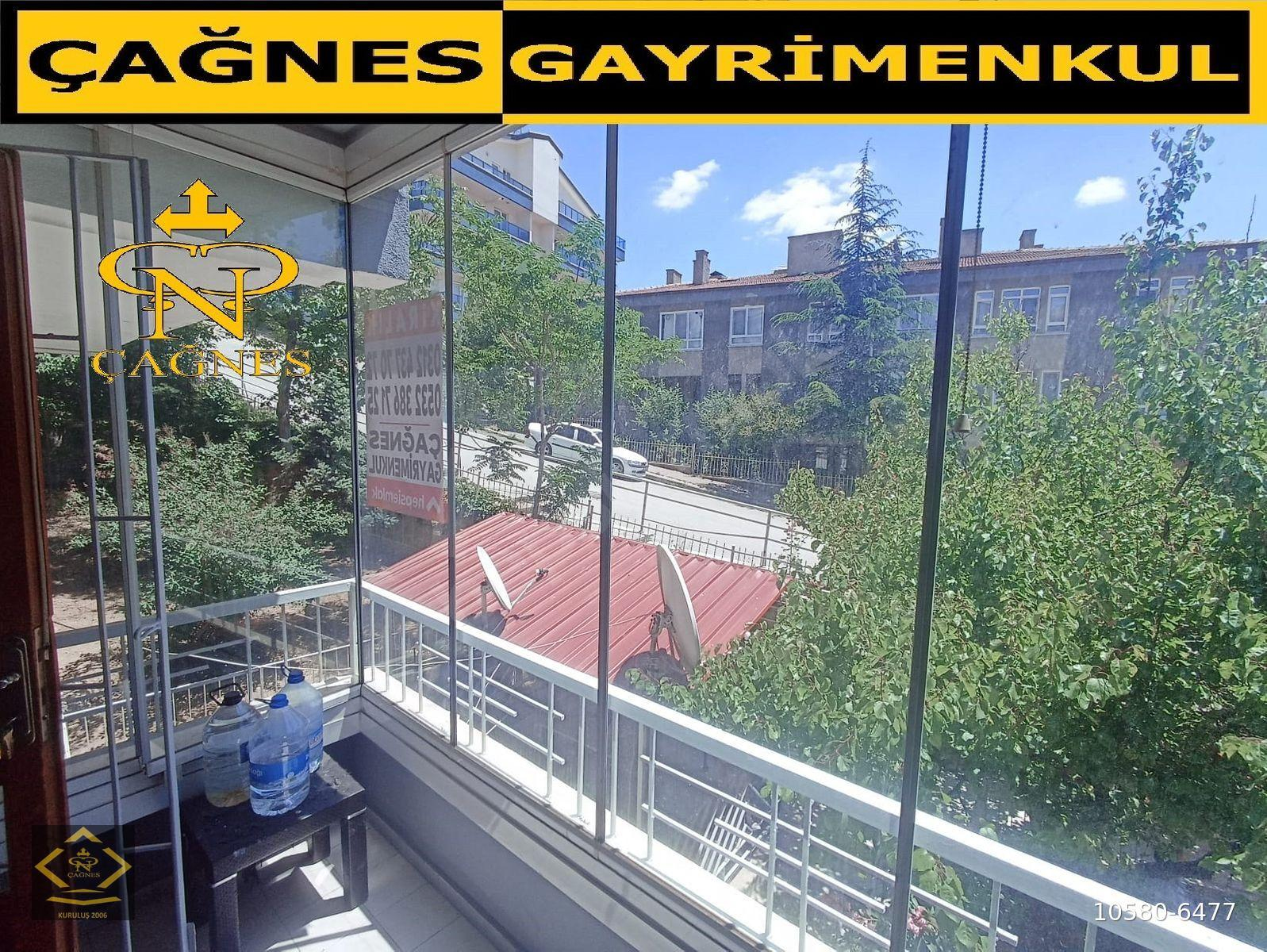**ÇAĞNES** BAĞIMSIZ SALON KOMBİLİ KİRALIK DAİRE KÖŞE BİNA