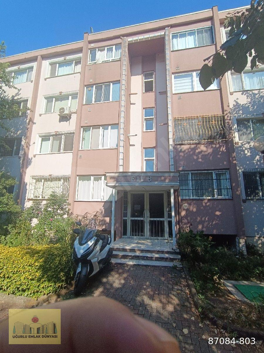 YahyaKaptan da 23NİSAN,EDEBALİ OKULLARI'na,LASSA'ya Yakın Konumda İÇİ İYİ YAPILI 2+1Kiralık Daire