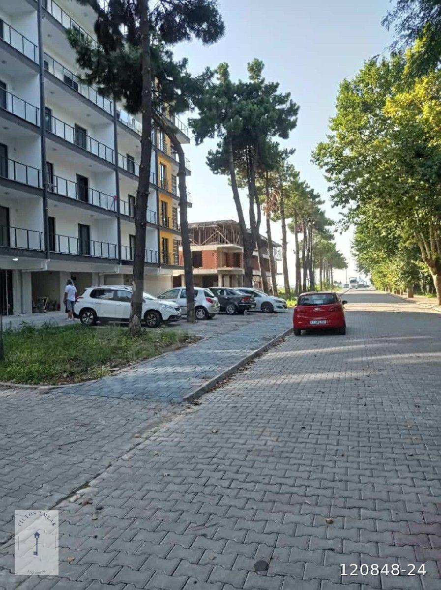FİLYOSTA DOĞA VE DENİZ MANZARALI 1+1-65M2 EŞYALI KİRALIK DAİRE /FİLYOS TİOS EMLAK.