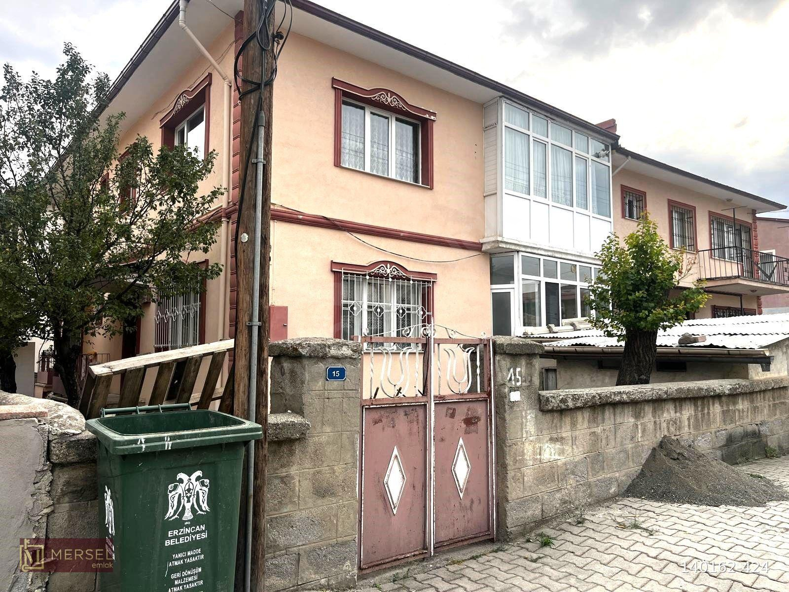MERSEL EMLAK'tan KAZIM KARABEKİR MAH.SAT.ZEMİN KAT 2+1 DAİRE