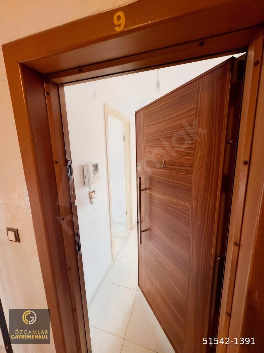 BORNOVA KİRALIK DAİRE