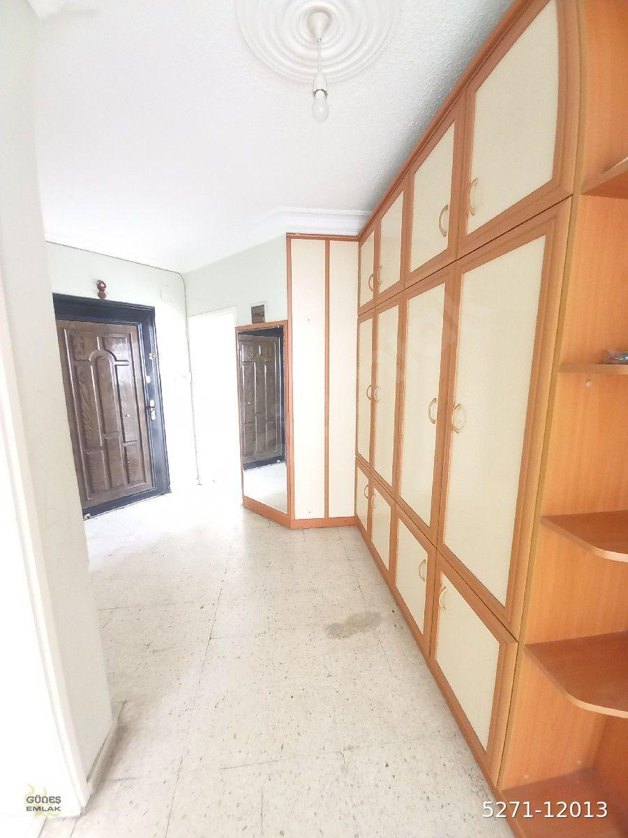 VAKIFLAR O.OKUKLUNA YAKIN 3+1 CEPHELERİ AÇIK DAİRE