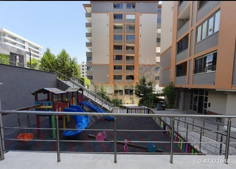 Şemiklerde site içinde 3+1 sahibinden kiralık daire