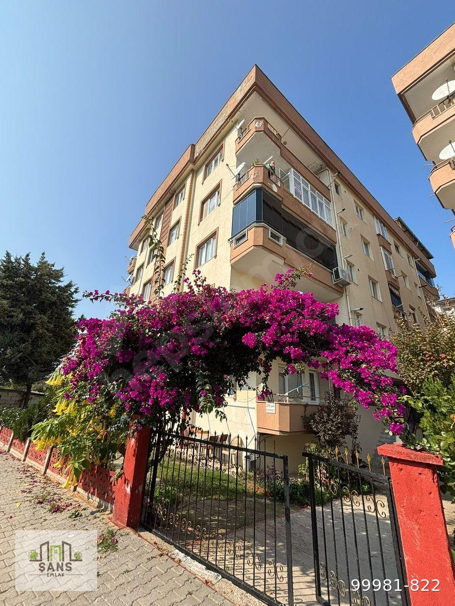 🍀 ŞANS EMLAK’TAN KORUKENT SİTESİ’NDE DENİZE 100 METRE, 120 m² GENİŞ 3+1 SATILIK DAİRE