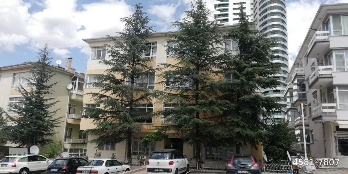 Çankaya Refikbelendir Sk'ta 3+1'den 2+1'e Çevrilmiş, Manzaralı