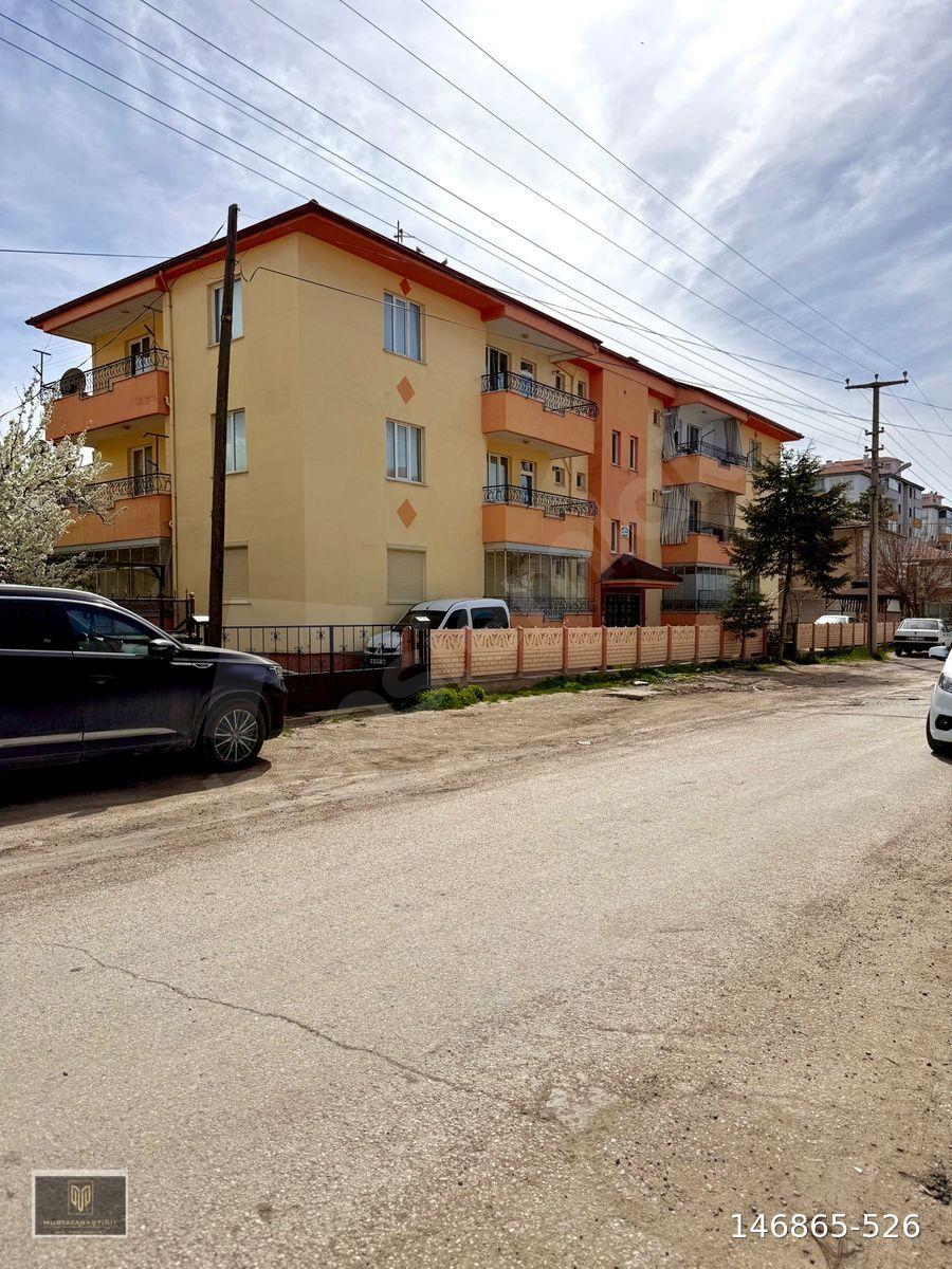 ORHANGAZİ MAHALLESİNDE SATILIK 3+1 GENİŞ DAİRE
