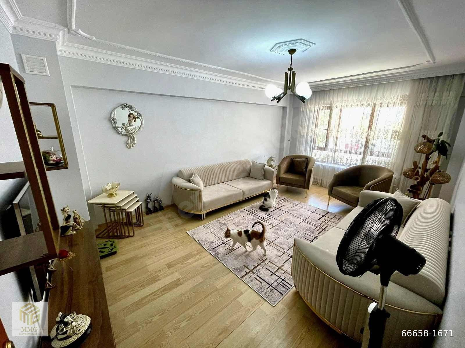 MMG'DEN TOPÇU MH'DE ARA KATTA BAĞIMSIZ YAPILI ÖN CEPHE SATILIK