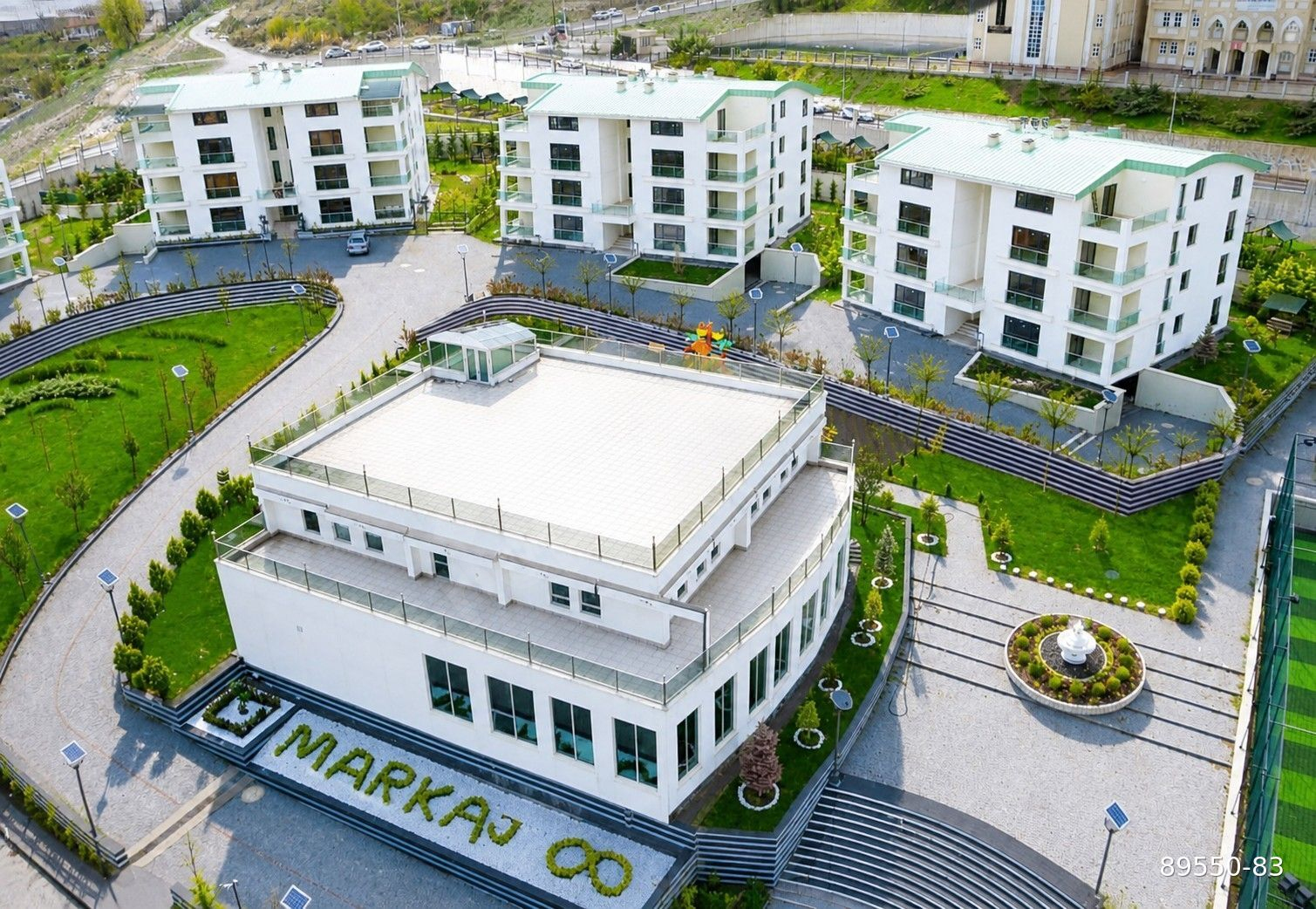 MARKA EVLER 2 DE GÜNEY CEPHE