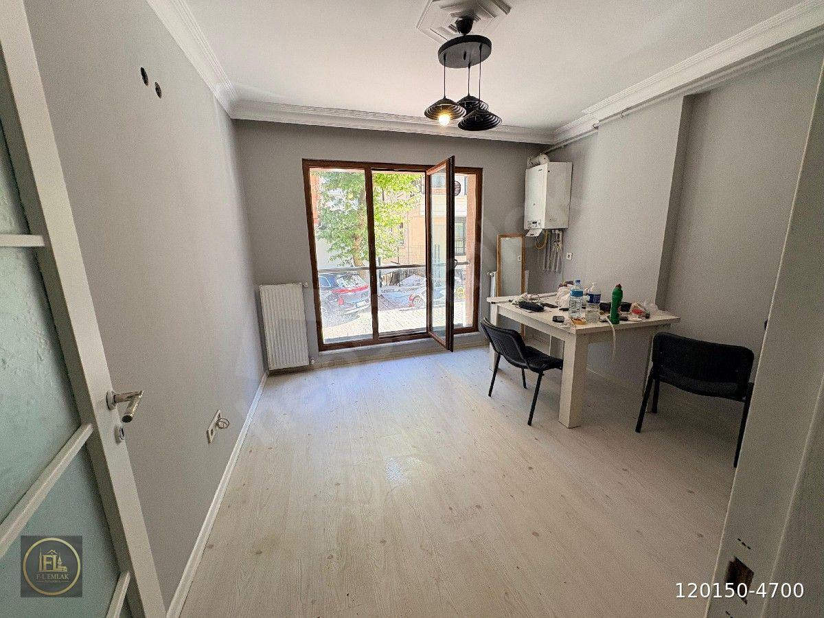 F-L DEN EMAAR AVM 5 DK YÜRÜME MESAFESİNDE GENÇ BİNADA 2+1 BAKIMLI DAİRE