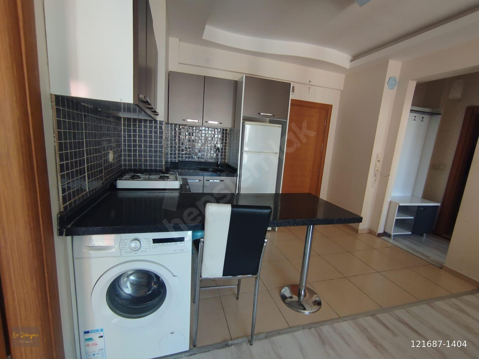 EV DÜNYASINDAN / MAVLANA MAHALLESİNDE GENİŞ 2+1 EŞYALI DAİRE