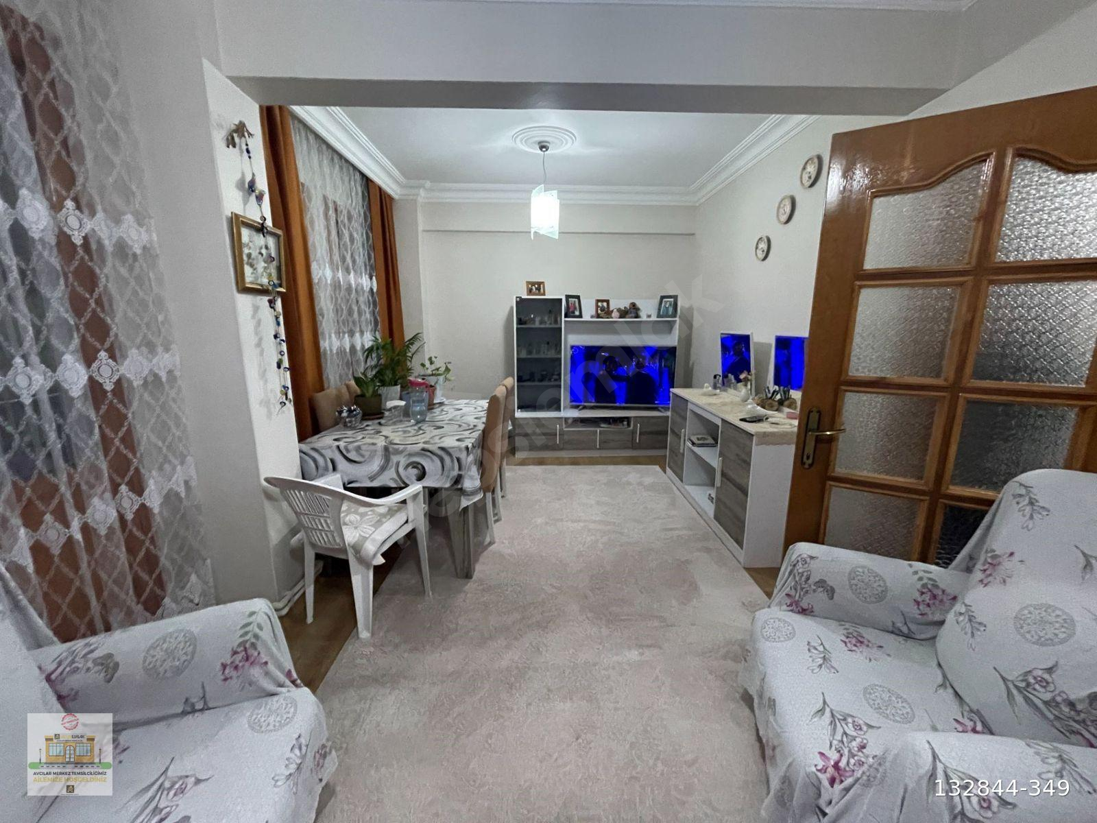 Avcılar Denizköşkler Mah. Bahçe Kullanımlı 2+1 Satılık Daire