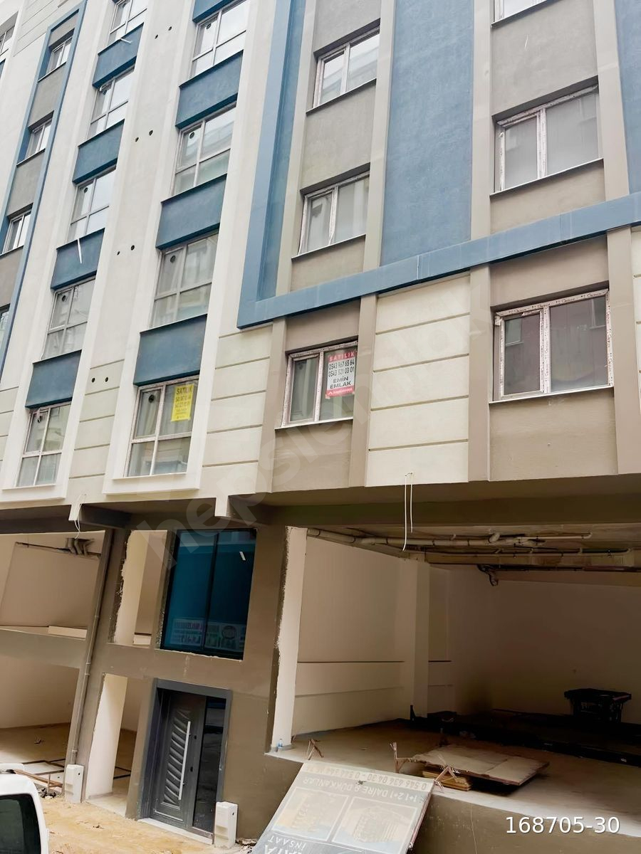 Van İpekyolu Avm Yanında Satılık Daire