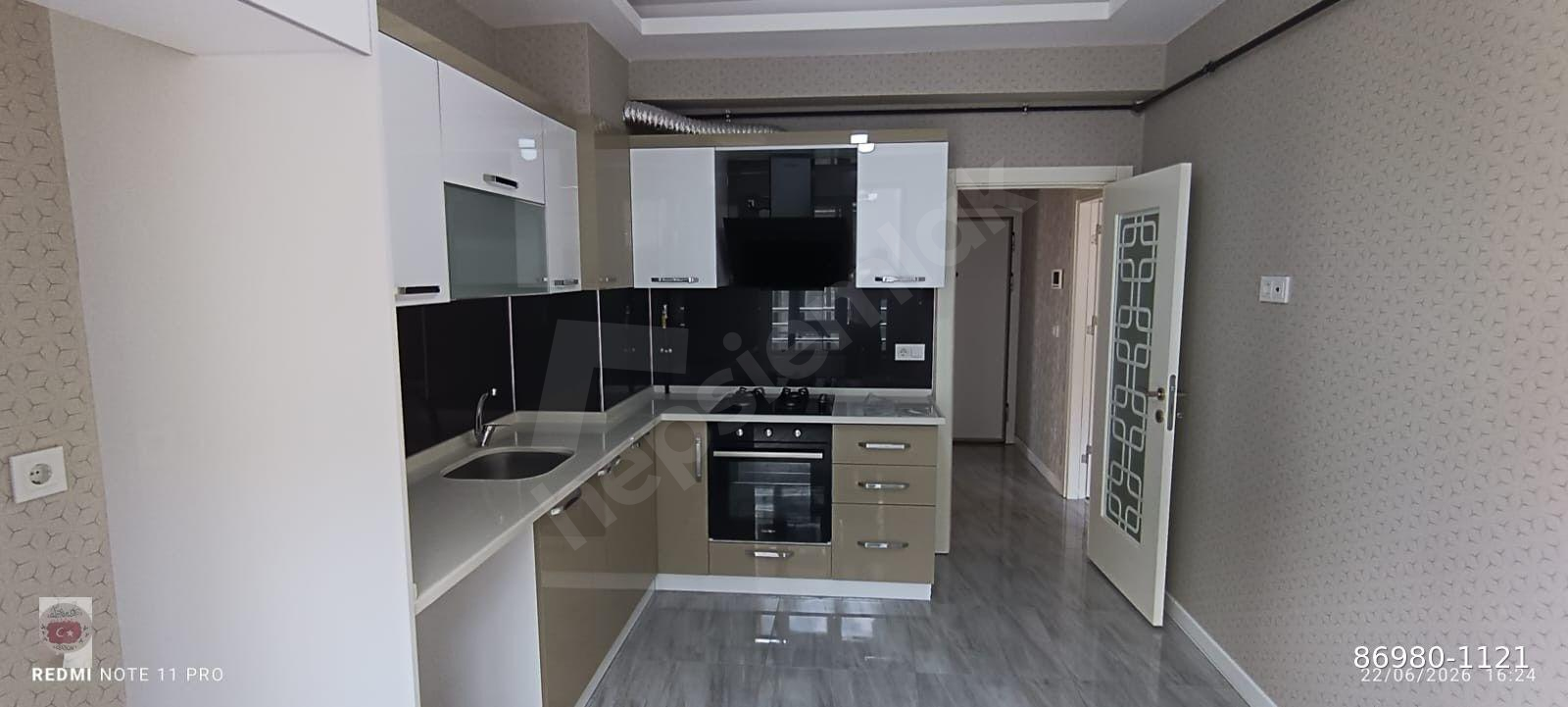 132 M2 GENİŞ///DÜĞÜNCÜLERİN DİKKATİNE/// CAD. ÜZERİ ULTRA LÜKS ARAKAT YENİ BİNA 2+1 KİRALIK