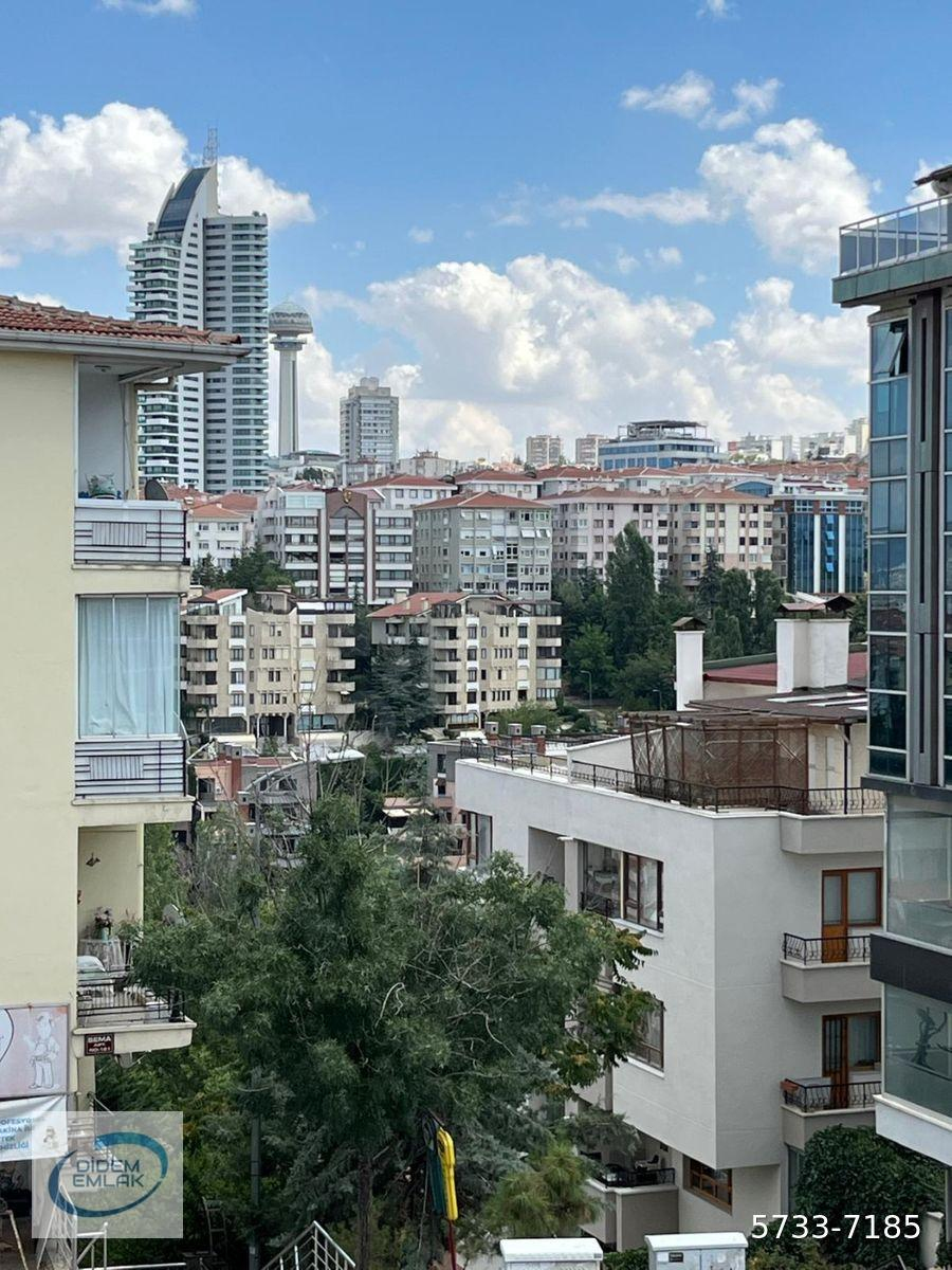 DİDEMDEN DİKMEN CADDEDE 3+1 KAT2 ÖN ÇEPHE KOMBİLİ BOL GÜNEŞLİ BAKIMLI