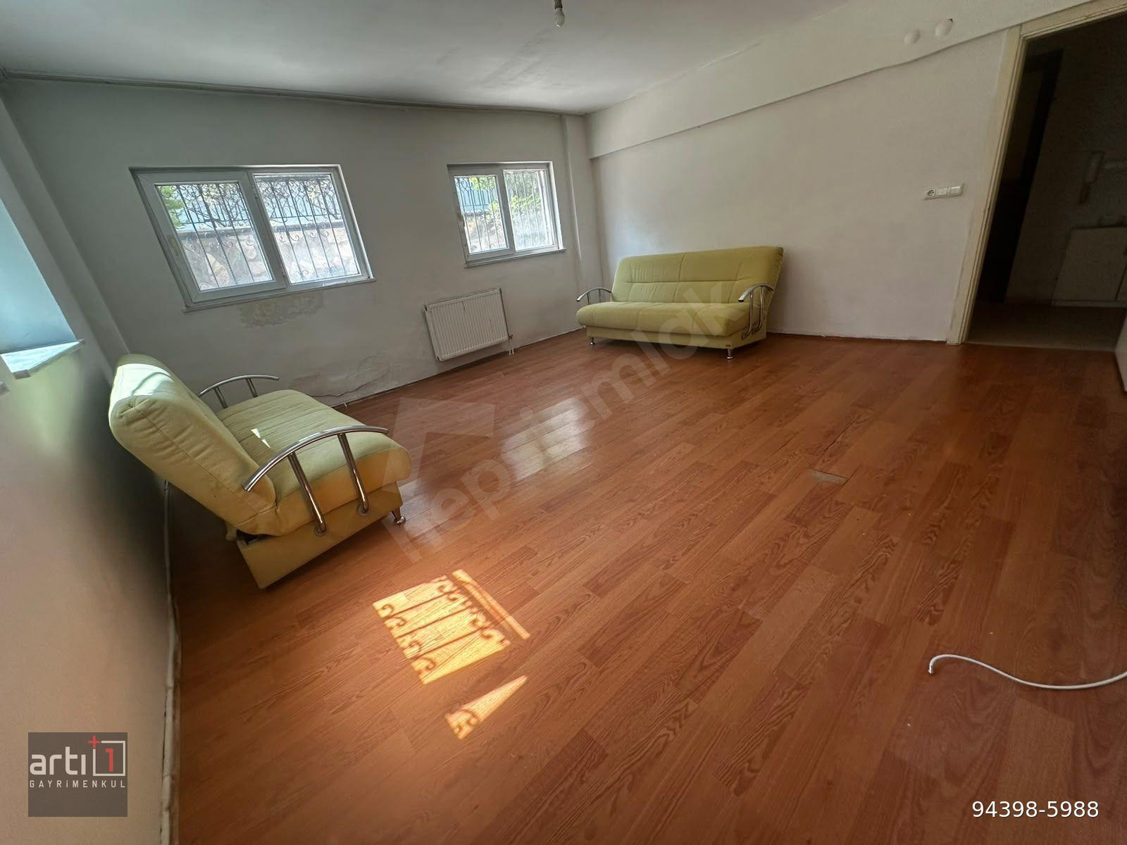 +1'DEN KINIKLIDA 120 M2 2+1/85 M2 1+1 KİRALIK DAİRELER