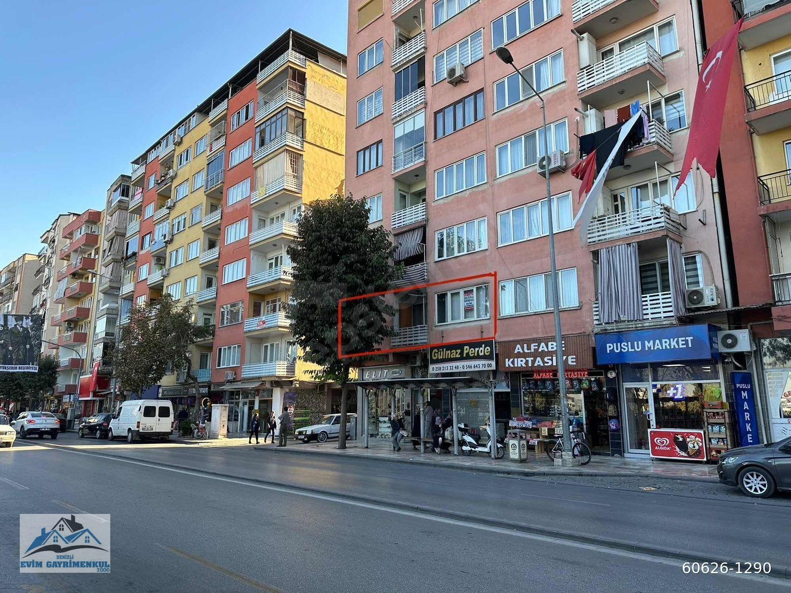 İSTİKLAL CADDE ÜZERİ 3+1 SATILIK DAİRE