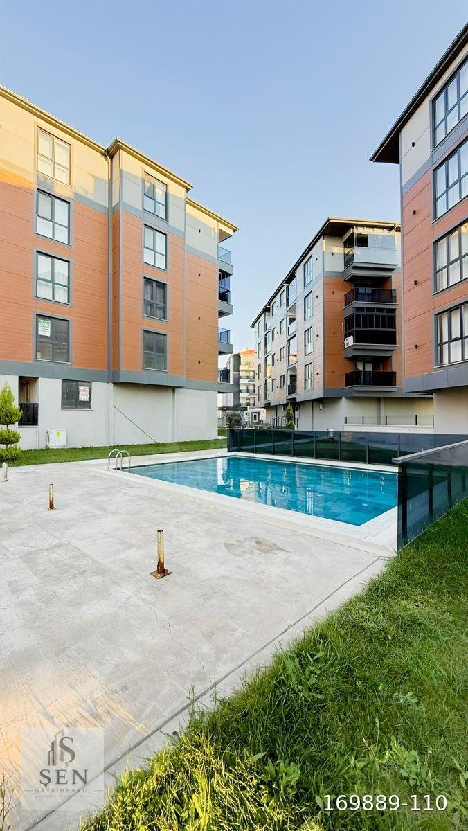 HATİP MAH. SATILIK 2+1 LÜKS DAİRE SİTE İCİNDE S.KREDİLİ