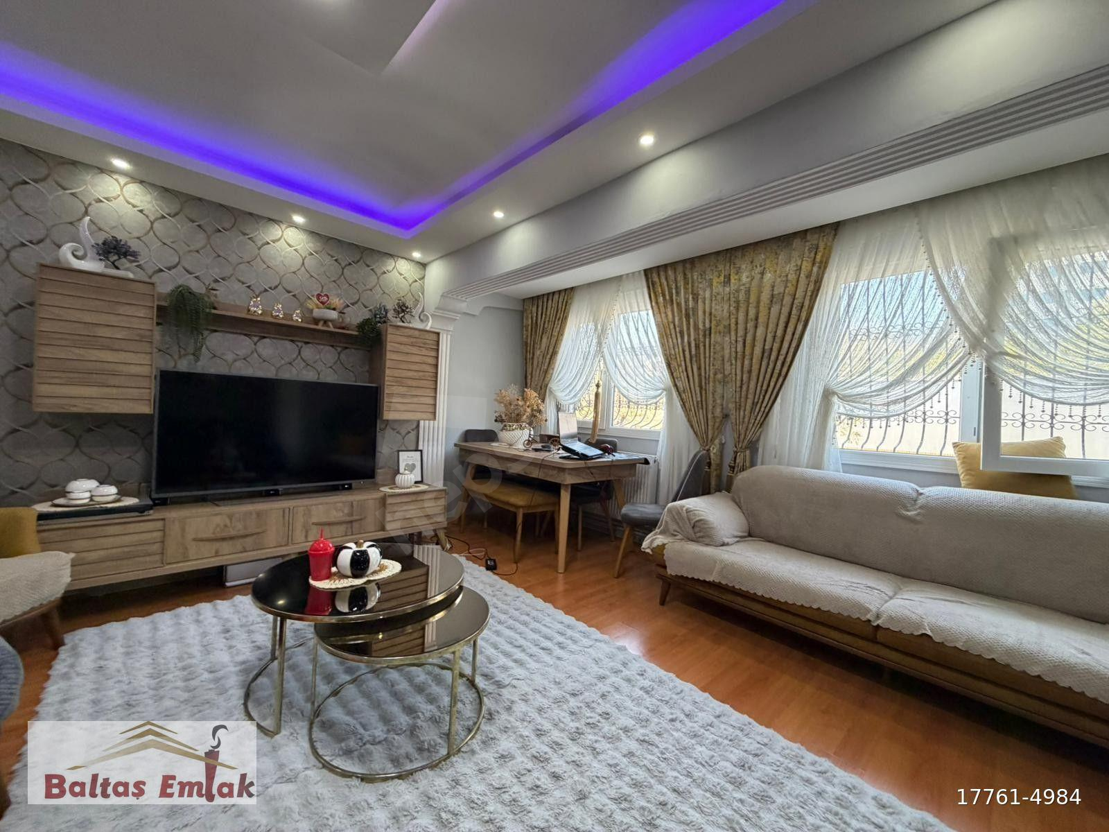 PARK MANZARALI,ÖNÜ AÇIK 3 CEPHE KÖŞE DAİRE