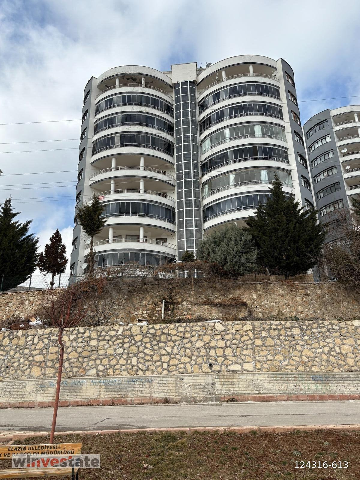 Elazığ Merkez'de 4+1 261 m2 Satılık Dubleks Daire (100816332)