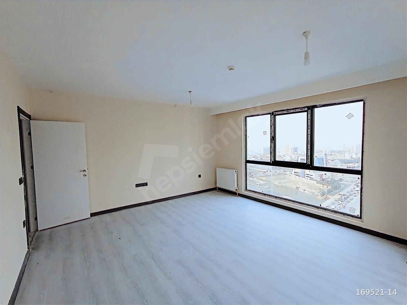 MAHMUTBEY METRO YANI SİTE İÇİNDE SATILIK DAİRE 3+1 (145 M )