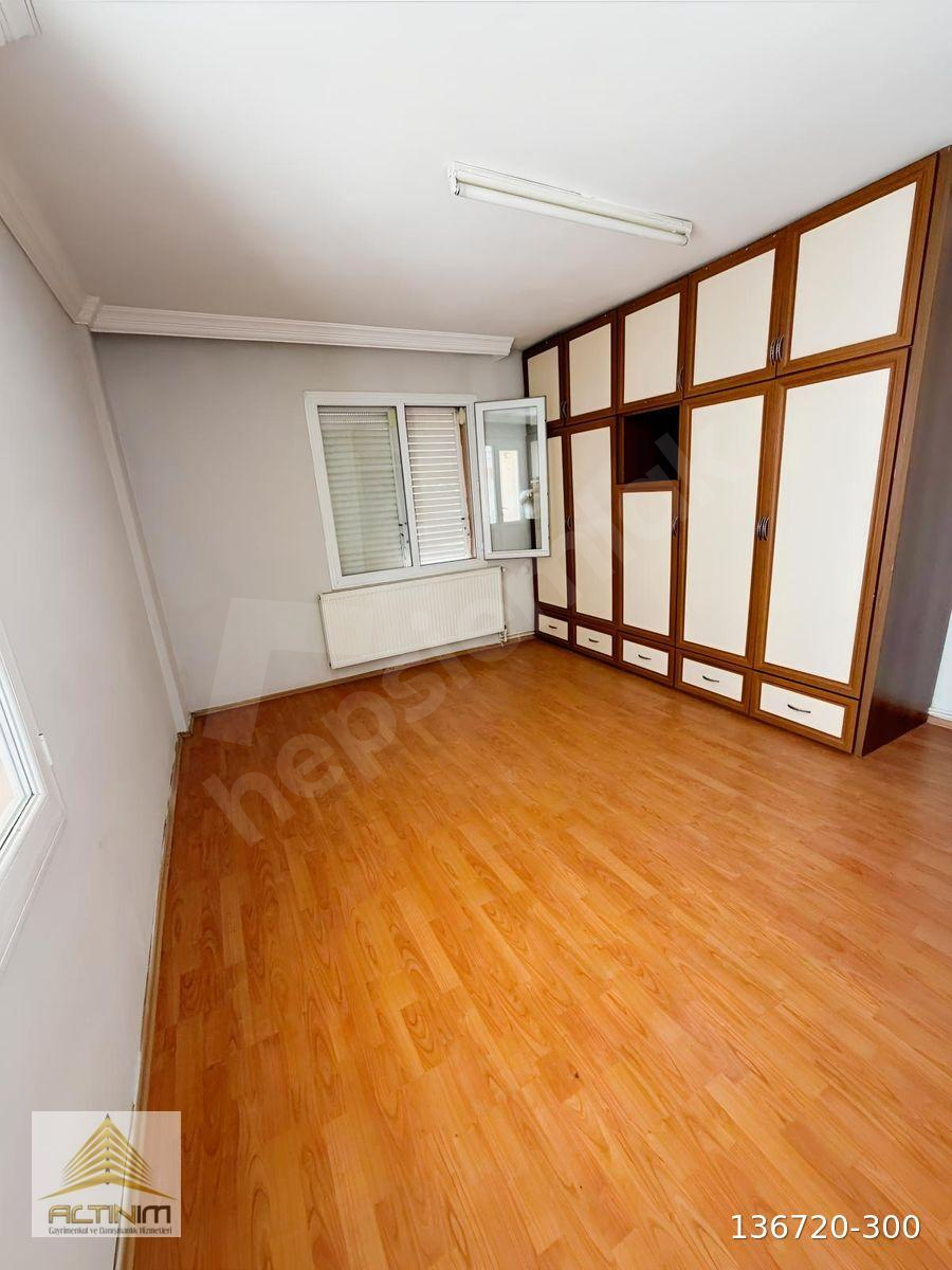BERGAMA ŞEHİR MERKEZİNDE 165 M² GENİŞ VE FERAH DAİRE!