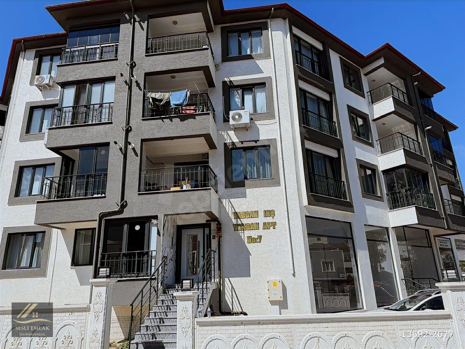 Bandırma'da 1+1 kombili yeni binada kiralık daire