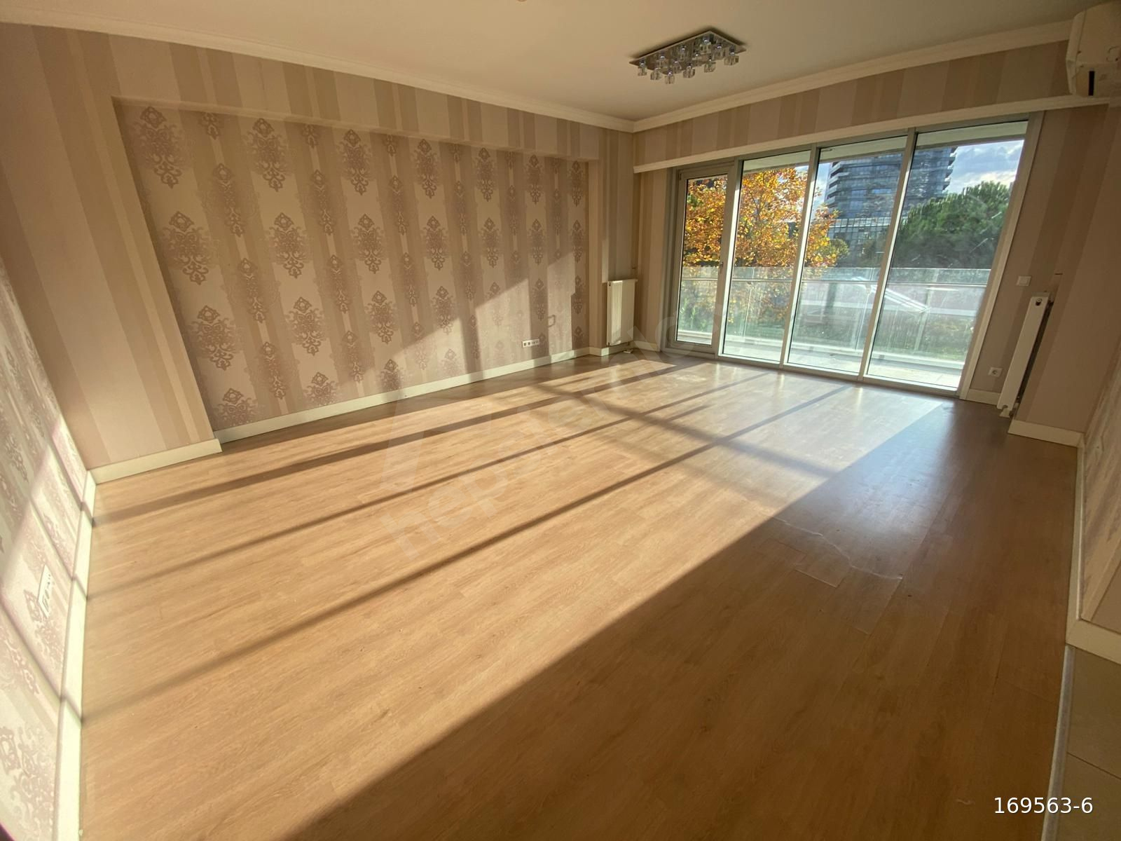 BATIŞEHİR HİRA'DAN SATILIK 3+1 GENİŞ PEYZAJ M. TEMİZ DAİRE