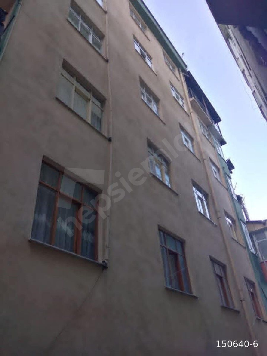 ACİL! GÜNDOĞDU MAHALLESİNDE SATILIK (2+1) DAİRE