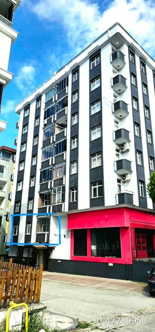 GÜZELYALI BULVAR ÜZERİNDE KATTA TEK BÜROYA UYGUN 3+1 DAİRE 145 M2