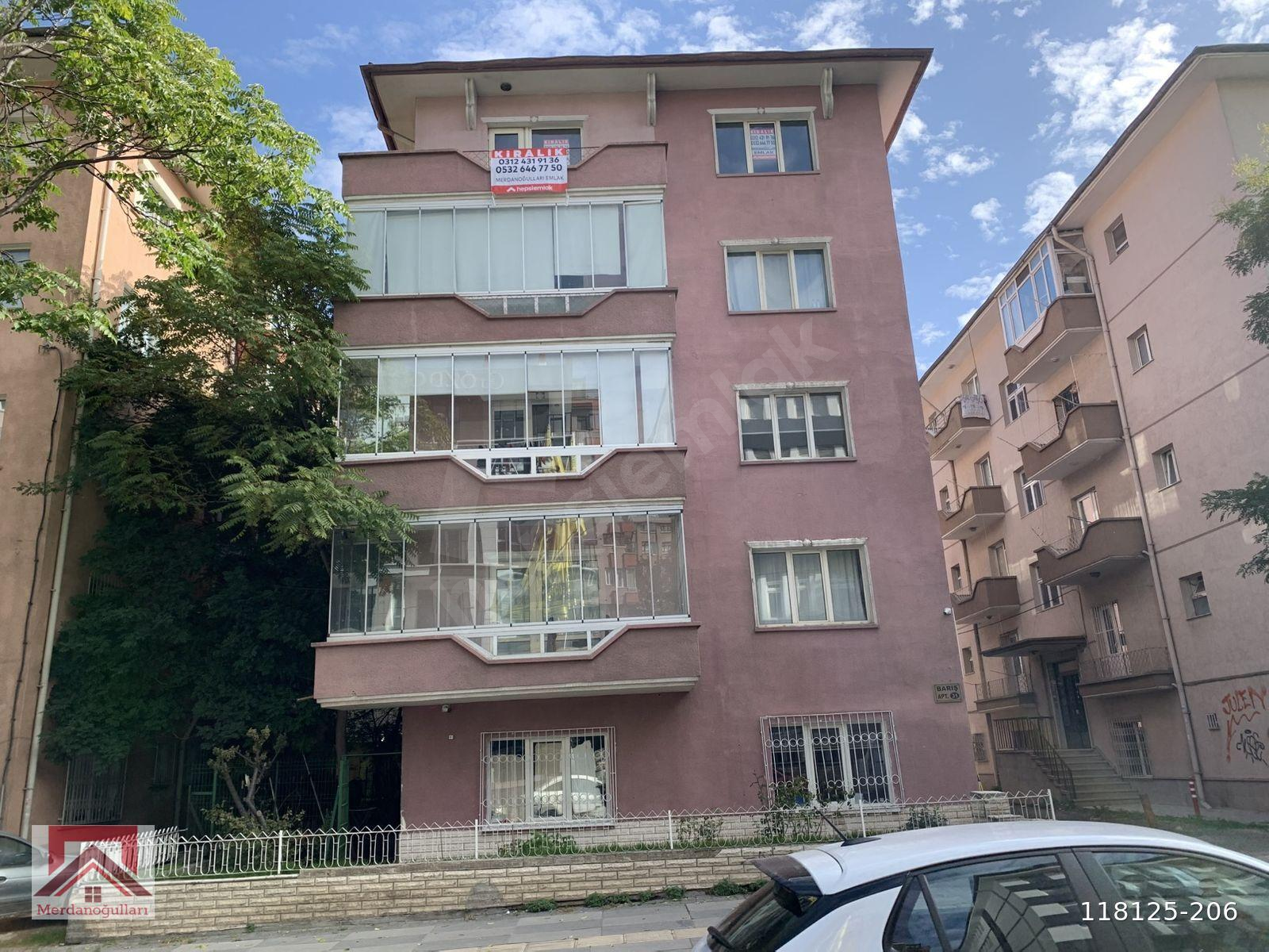 KIZILAYA TUNALIYA KOLEJ METROSUNA YAKIN YÜRÜME MESAFESİNDE 3+1 KİRALIK DAİRE