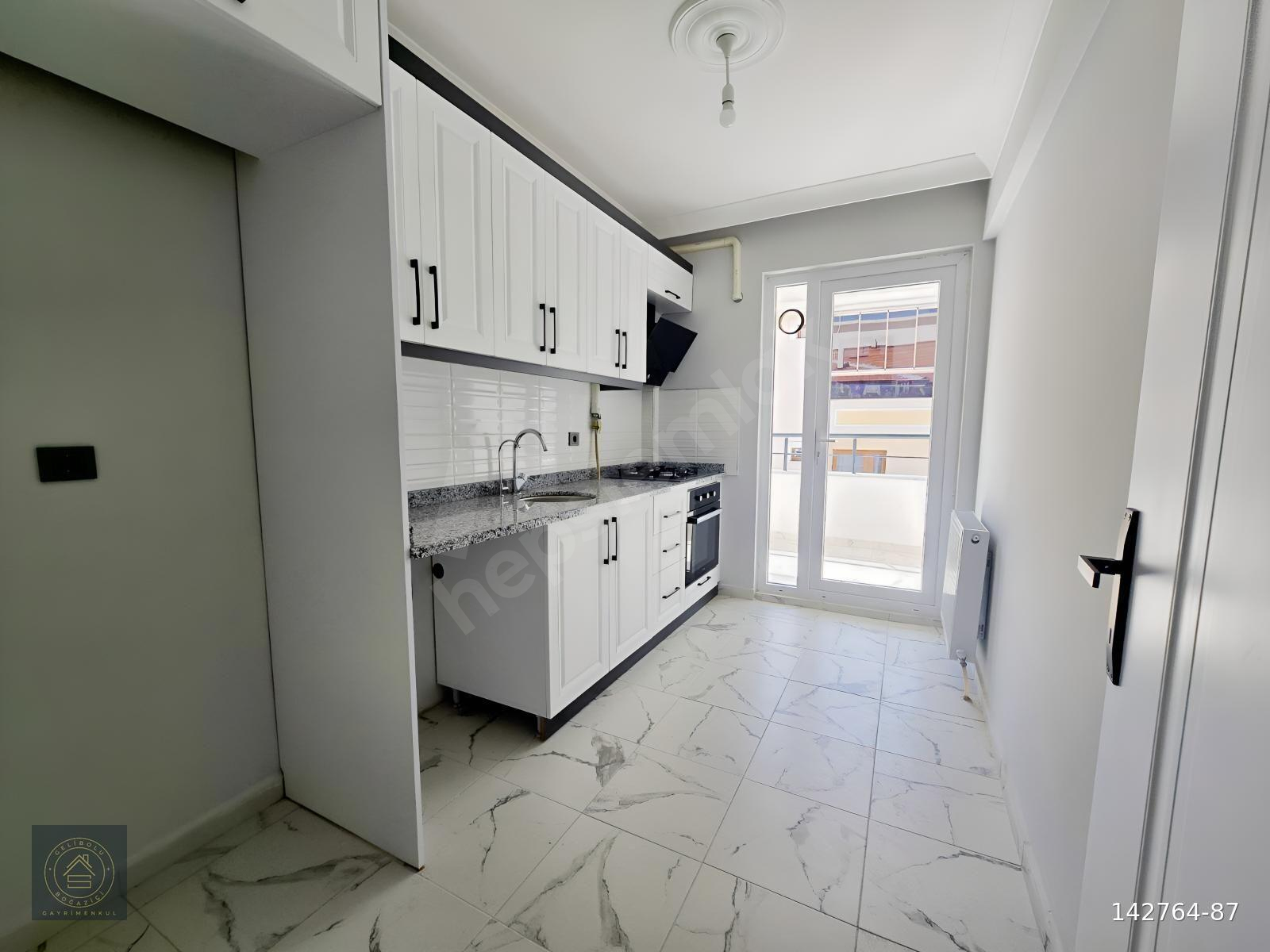 YILDIRIM KIŞLA YAKINI AYRI MUTFAKLI KİRALIK DAİRE