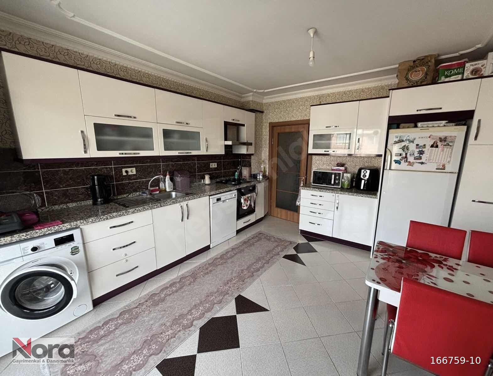 NORA GAYRİMENKUL'DEN KILIÇARSLAN MAH.'DE SATILIK 3+1 DAİRE