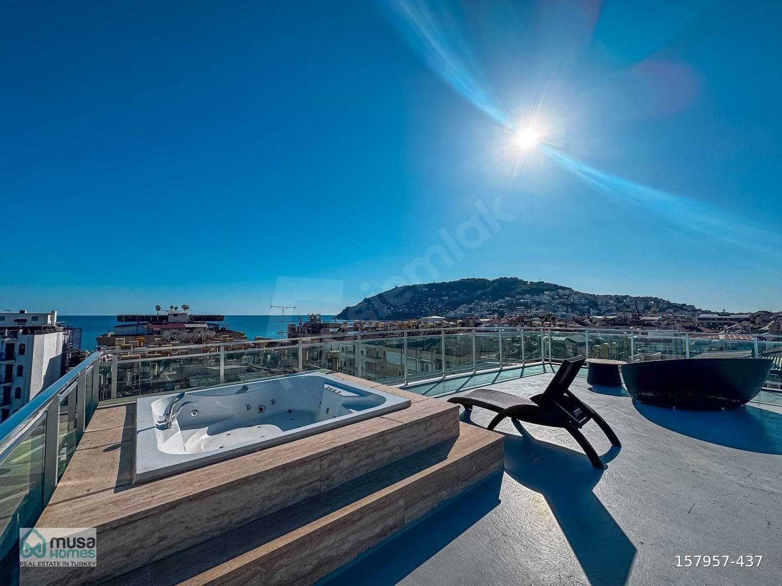 GÜLLERPINARINDA DENİZE 100 METRE FULL EŞYALI MODERN 2+1