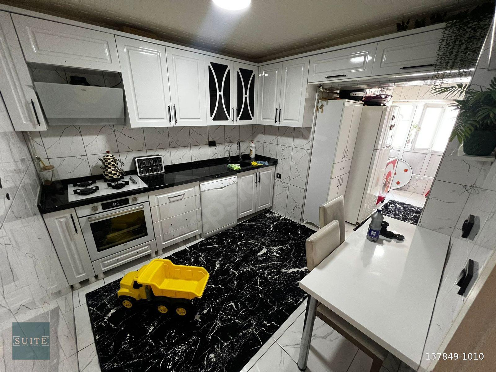 BADEMLİKTE GİRİŞ KAT YAPILI MASRAFSIZ 3+1 SATILIK DAİRE