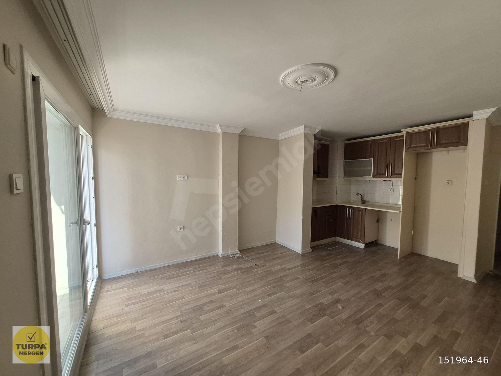 3+1 Kiralık Daire Karşıyaka Alaybey İzbana 1 dk. yürüme mesafesi