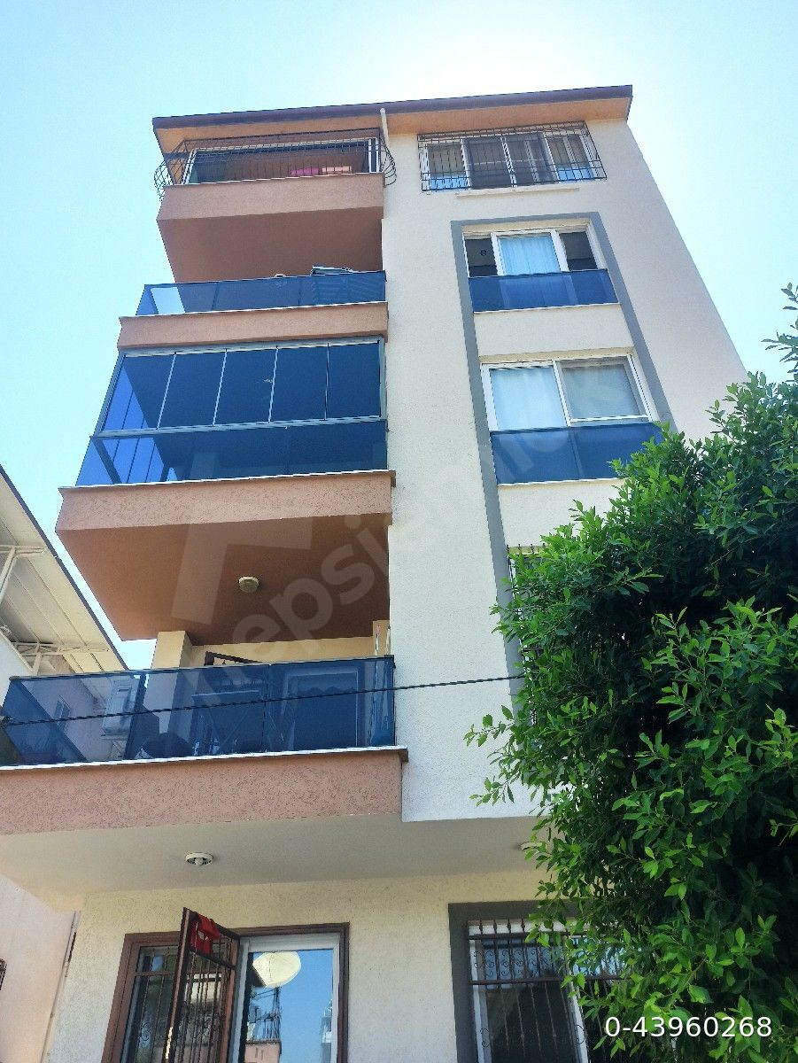 sahile yürüyüş mesafesinde