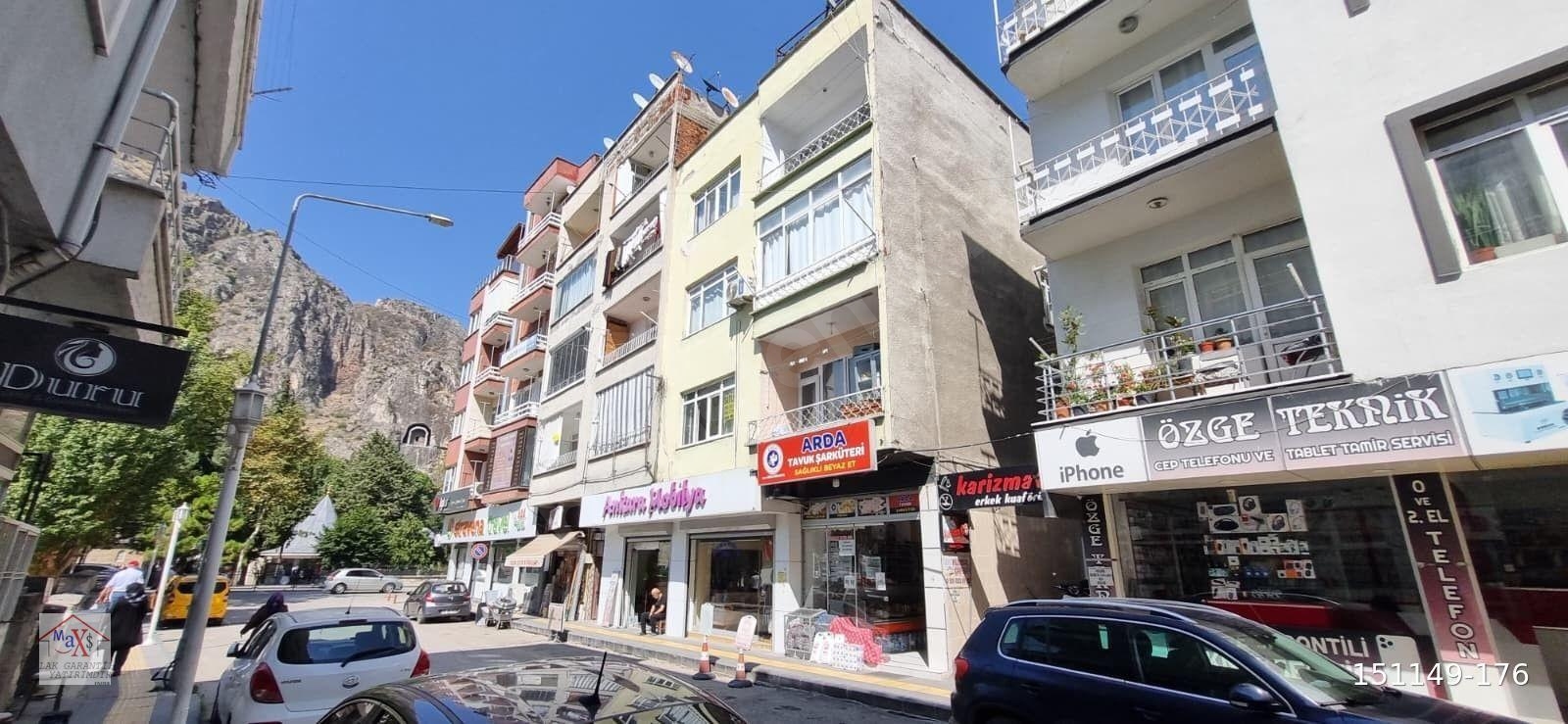 MAXS EMLAK'TAN SATILIK DAİRE YÜZEVLER MAH.