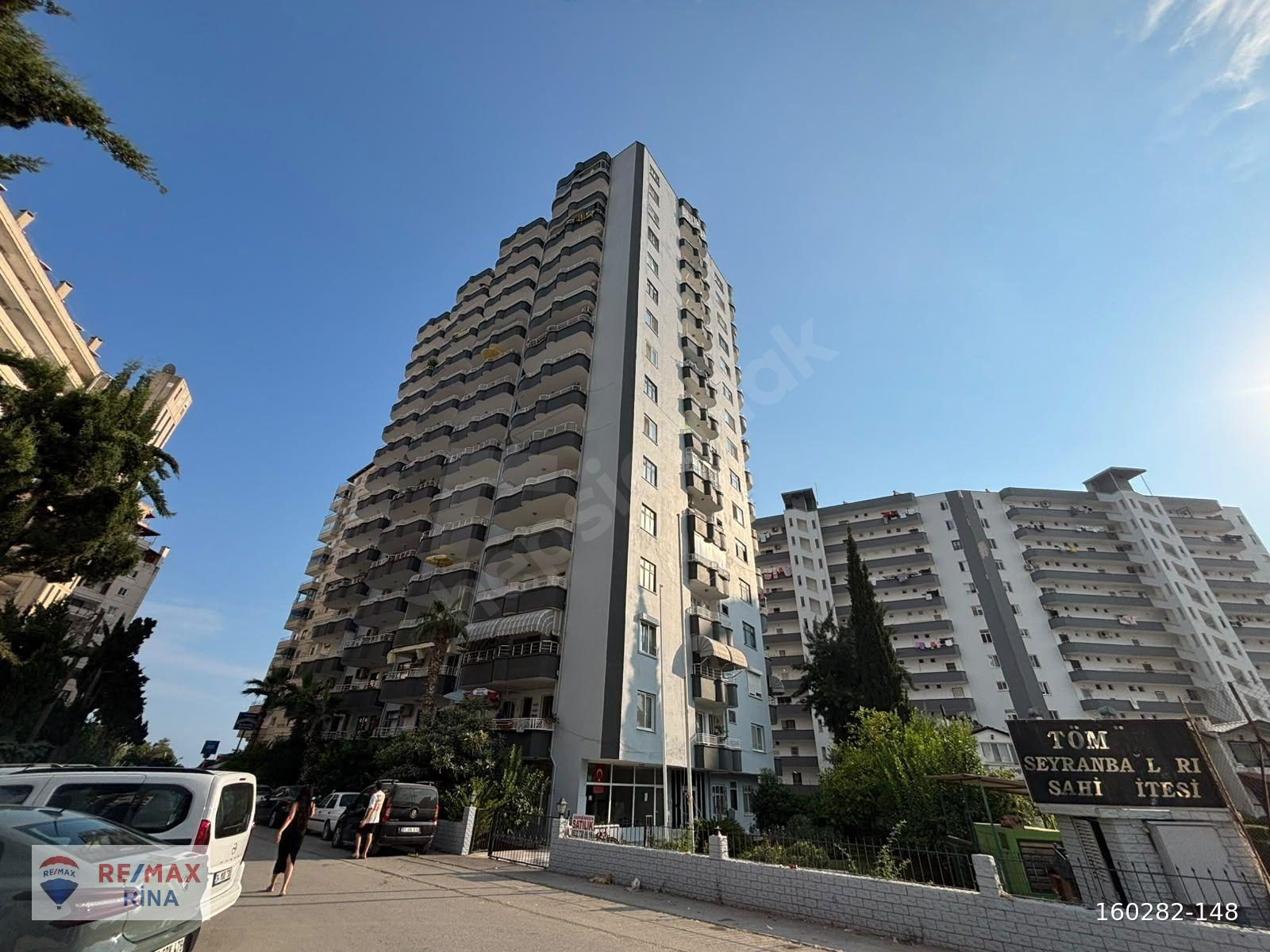REMAX RİNA'DAN TÖMÜKTE GENİŞ OTURUMLU 3+1