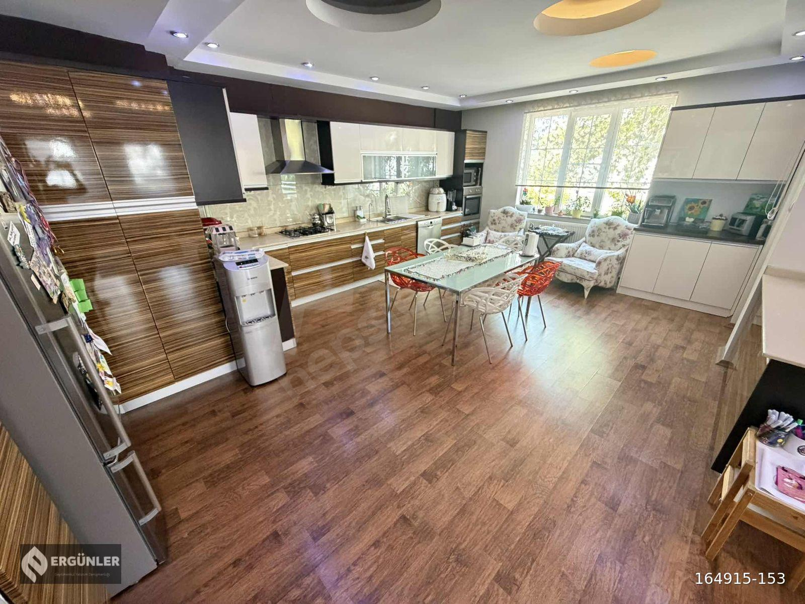 BATIKENTTE FIRSAT! 300 M² NET | 350 M² BRÜT 4+1 GENİŞ DAİRE
